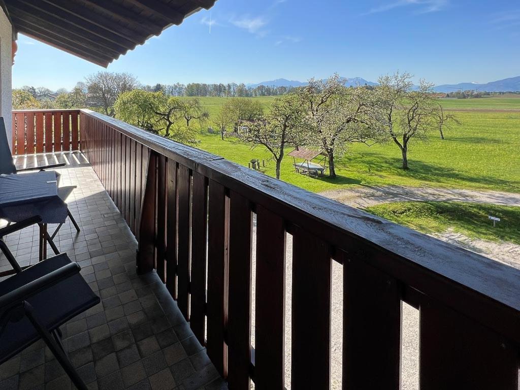 Ferienwohnungen Loisenhof Gstadt am Chiemsee Exterior photo